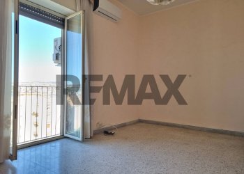 Stanza vuota - Apartment Via Nervesa Della Battaglia
 
2, Catania - photo 4