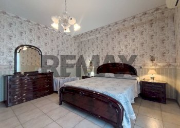 Camera / camera da letto - Quadrilocale Via Cristoforo Colombo
 
27, Tremestieri Etneo - foto 39