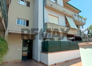 Edificio all\'aperto - Quadrilocale Via Cristoforo Colombo
 
27, Tremestieri Etneo - foto 63
