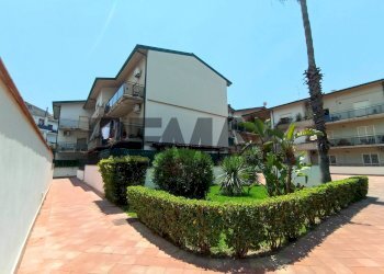 Edificio all\'aperto - Quadrilocale Via Cristoforo Colombo
 
27, Tremestieri Etneo - foto 65