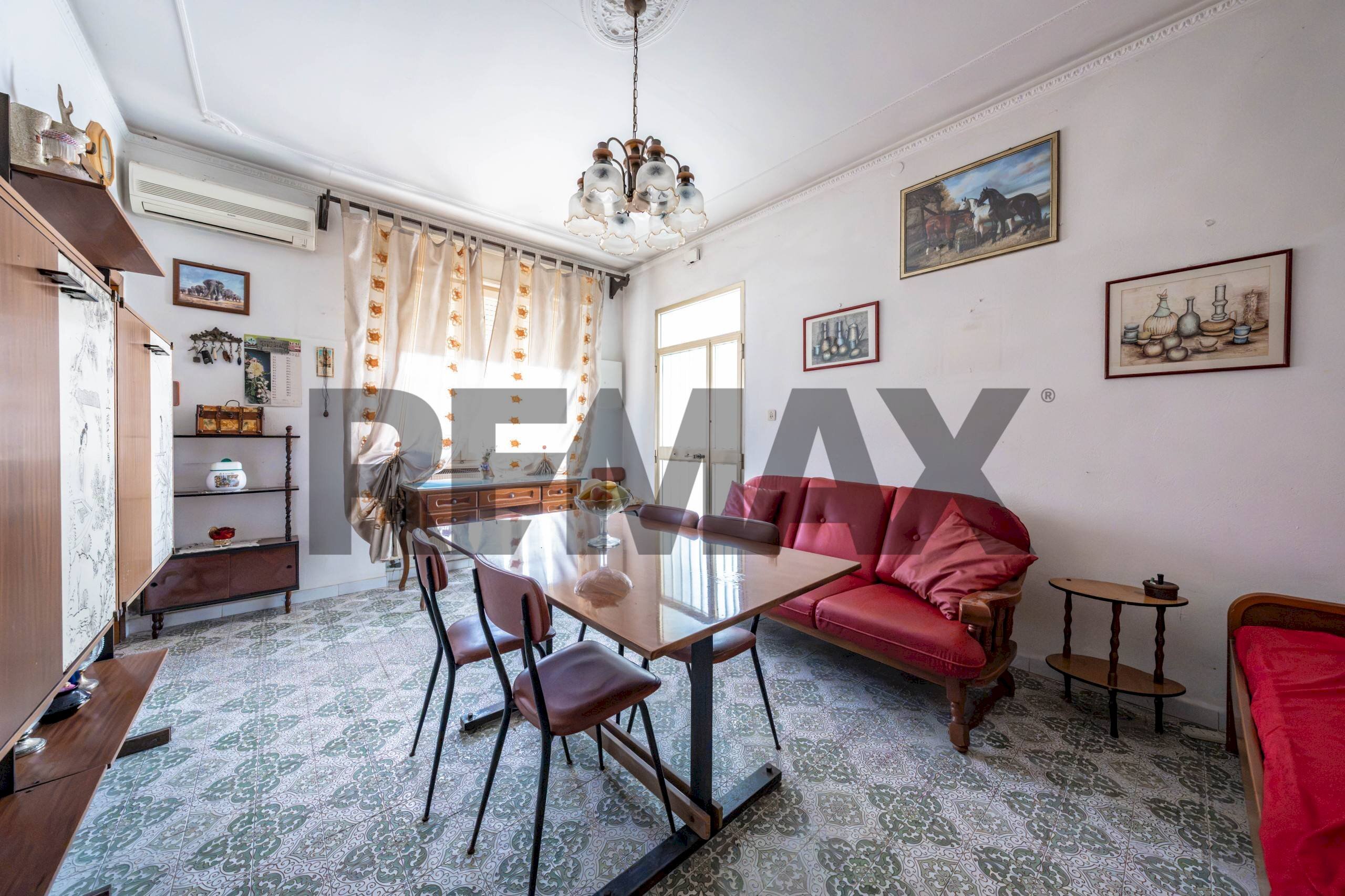 Sala da pranzo - Casa semi indipendente Via Nuova Corriera
 
94, Mesola - foto 2