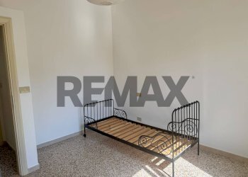 Camera / camera da letto - Apartment Via Otello Putinati
116, Ferrara - photo 9