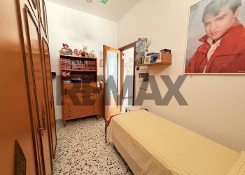 Camera / camera da letto - Quadrilocale Via San Giovanni Bosco
 
113, Manfredonia - foto 20