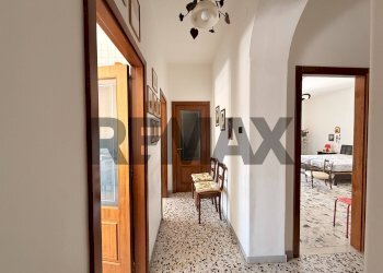 Hall / corridoio - Quadrilocale Via San Giovanni Bosco
 
113, Manfredonia - foto 32