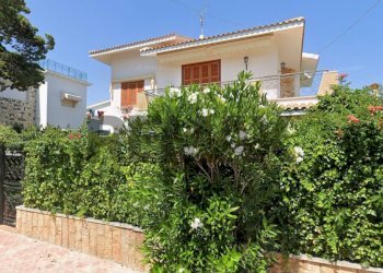 Casa all\'aperto - Villa Viale Eumidio
 
5, Manfredonia - foto 2