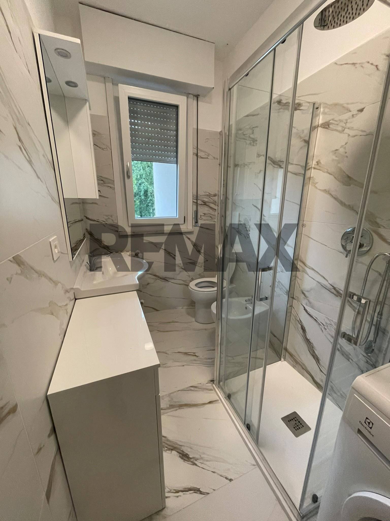 Bagno - Terreno non edificabile VIA GIOLLI
15, Milano - foto 2
