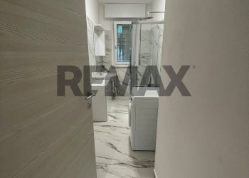 Bagno - Terreno non edificabile VIA GIOLLI
 
15, Milano - foto 4