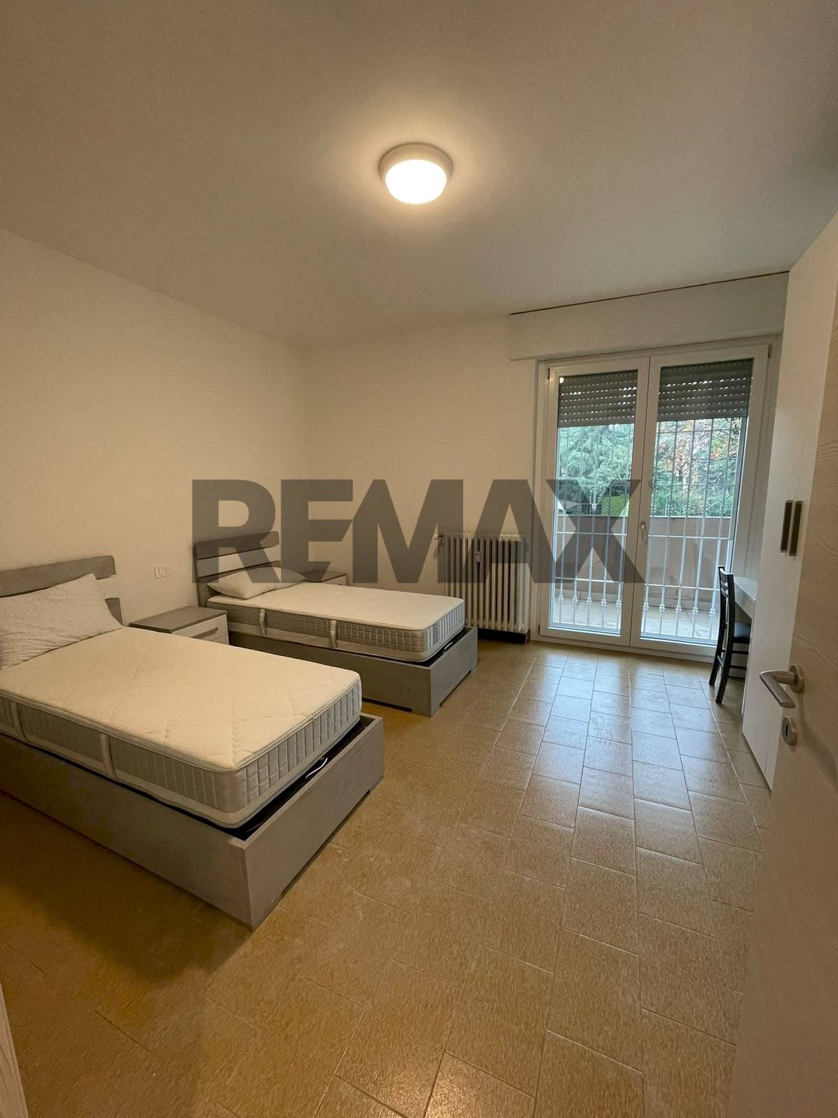 Camera / camera da letto - Terreno non edificabile VIALE SUZZANI
 
302, Milano - foto 3