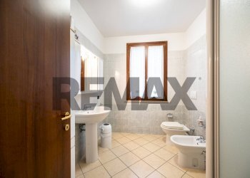Bagno - Independent house Via Curiel
 
CM, Gazzuolo - photo 16