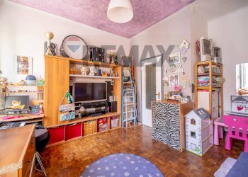 Soggiorno - Three-room apartment Via Enrico Toti
 
23, Trieste - photo 6