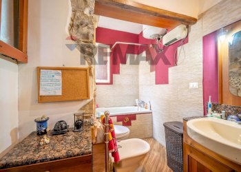 Bagno - Three-room apartment Via Enrico Toti
 
23, Trieste - photo 23