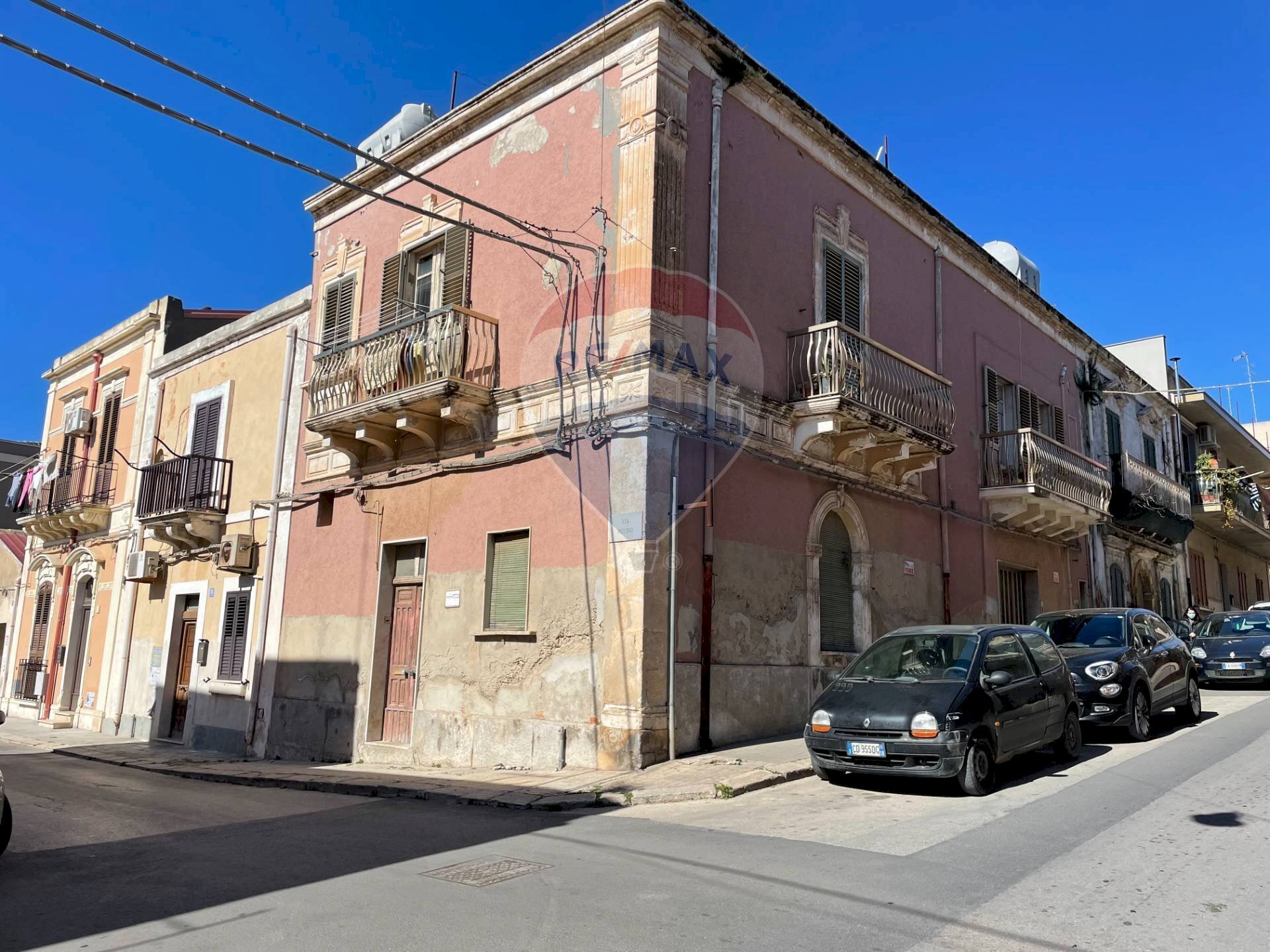 Edificio all\'aperto - Casa indipendente Via Paolo Cassar Scalia
 
119, Pachino - foto 1