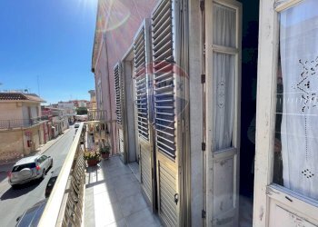 Balcone - Casa indipendente Via Paolo Cassar Scalia
 
119, Pachino - foto 4