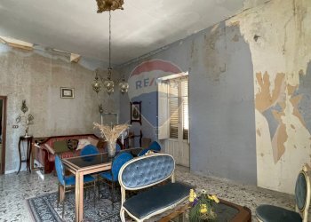 Sala da pranzo - Casa indipendente Via Paolo Cassar Scalia
 
119, Pachino - foto 8
