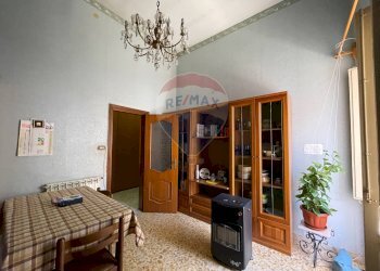 Sala da pranzo - Casa indipendente Via Paolo Cassar Scalia
 
119, Pachino - foto 15