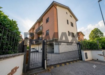 Edificio all\'aperto - Trilocale Via del Torcituro
1, L'Aquila - foto 1