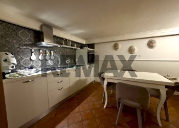 Cucina - Two-room apartment Via Giordano Bruno
118, Napoli - photo 8