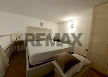 Camera / camera da letto - Two-room apartment Via Giordano Bruno
118, Napoli - photo 12