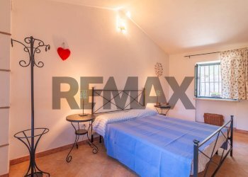 Camera / camera da letto - Villa Via Guglielmo Marconi
 
1, Ischia di Castro - photo 25