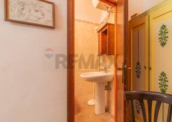 Bagno - Two-room apartment Via Del Fiore
 
45, Ischia di Castro - photo 16