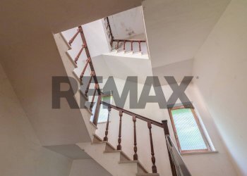 Scale - Commercial Premises via Piave
93, Gradoli - photo 13