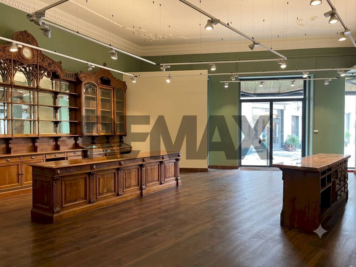 Ufficio - Negozio Piazza della libertà
 
6, Salsomaggiore Terme - foto 1