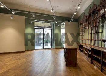Ricezione / Lobby - Negozio Piazza della libertà
6, Salsomaggiore Terme - foto 4