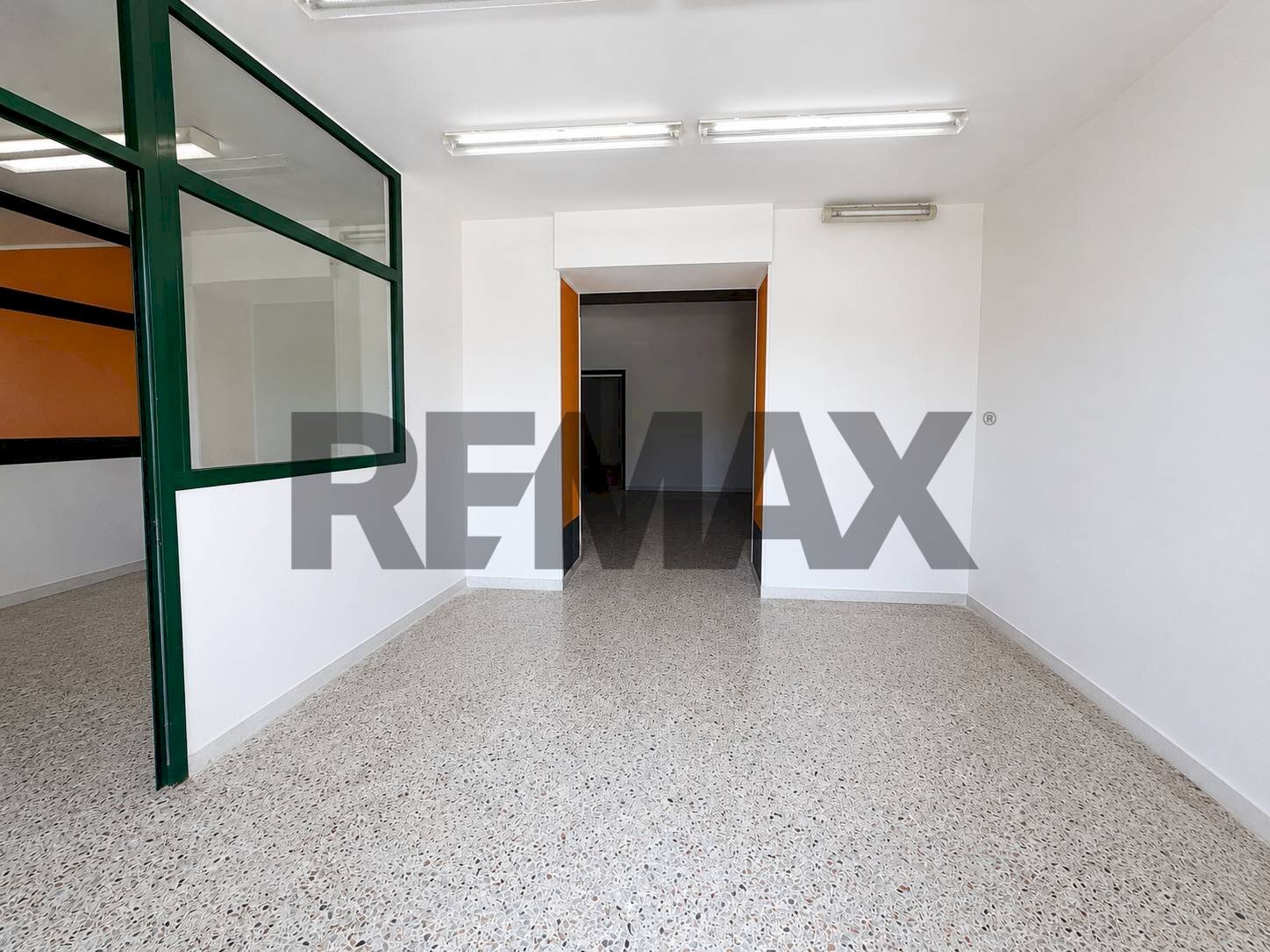 Stanza vuota - Magazzino via monsignor Saba
11, Sassari - foto 3