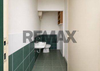 Bagno - Magazzino via monsignor Saba
 
11, Sassari - foto 8