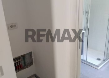 Bagno - Casa semi indipendente via torti
 
22, Monza - foto 8