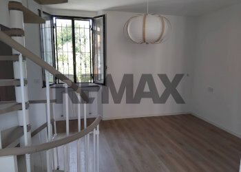 Stanza vuota - Casa semi indipendente via torti
 
22, Monza - foto 18