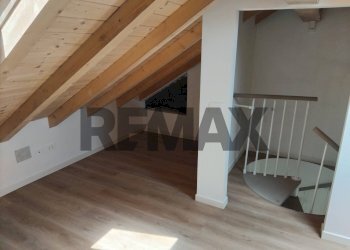 Stanza vuota - Casa semi indipendente via torti
 
22, Monza - foto 27