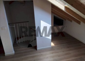 Stanza vuota - Casa semi indipendente via torti
 
22, Monza - foto 29