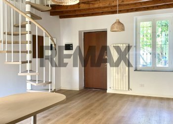 Stanza vuota - Casa semi indipendente via torti
 
22, Monza - foto 1