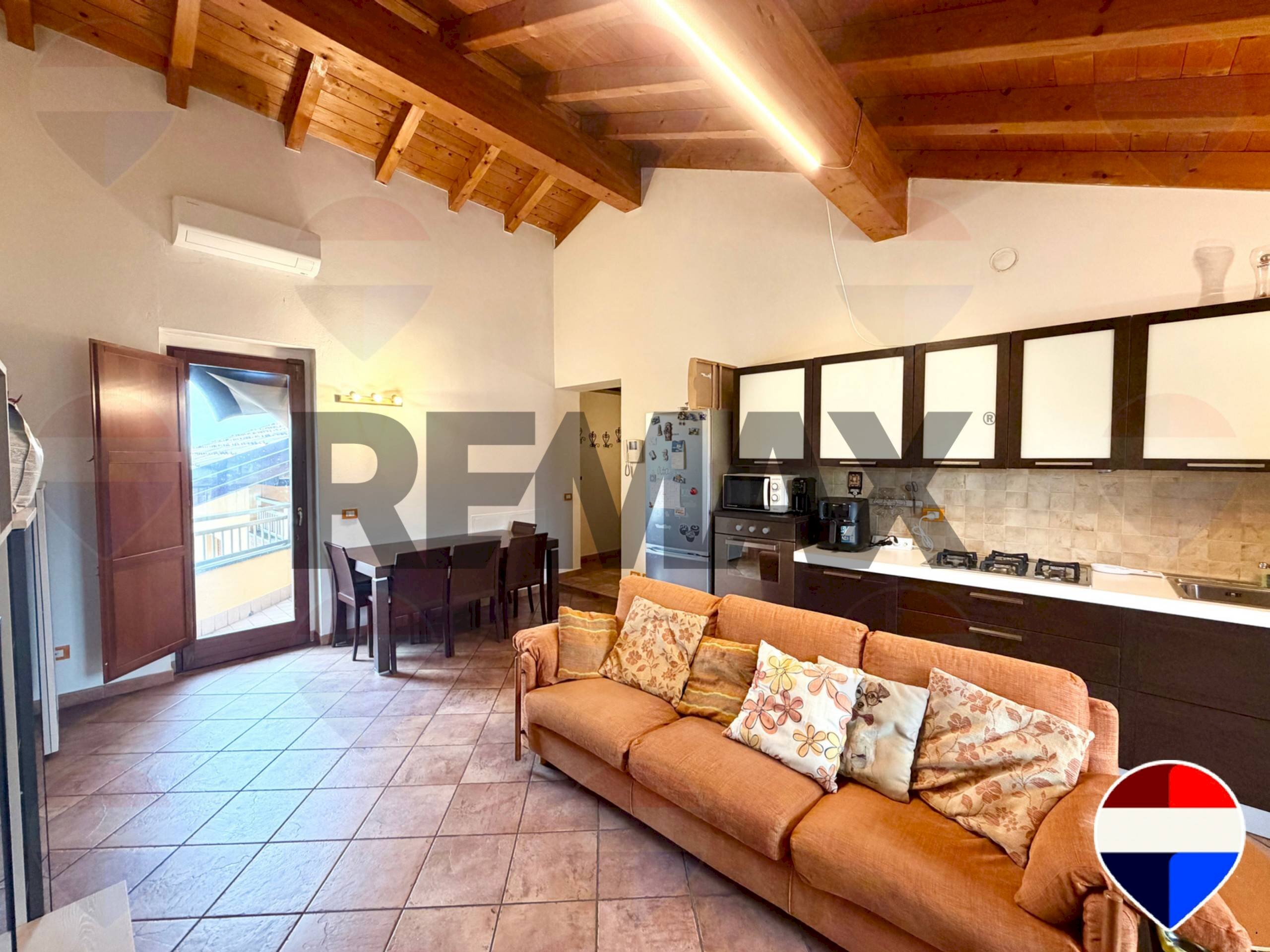 Sala da pranzo - Two-room apartment Via Giovanni Pascoli
36, Corbetta - photo 3