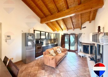 Soggiorno - Two-room apartment Via Giovanni Pascoli
 
36, Corbetta - photo 1