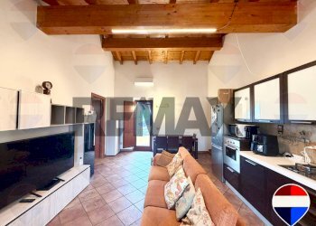 Soggiorno - Two-room apartment Via Giovanni Pascoli
 
36, Corbetta - photo 5