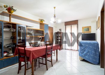 Sala da pranzo - Trilocale Via Saragat
 
6, Montecchio Emilia - foto 6