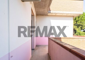 Balcone - Trilocale Via Saragat
 
6, Montecchio Emilia - foto 14