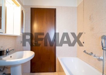 Bagno - Trilocale Via Saragat
 
6, Montecchio Emilia - foto 25