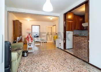 Soggiorno - Three-room apartment Strada Felice Cavallotti
43, Parma - photo 11