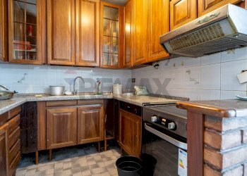 Cucinotto in nicchia - Three-room apartment Strada Felice Cavallotti
43, Parma - photo 13
