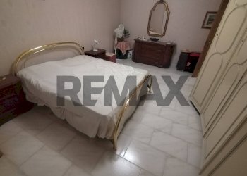Camera / camera da letto - Four-room apartment VIA DEI CAMPANI
 
4, Morcone - photo 23