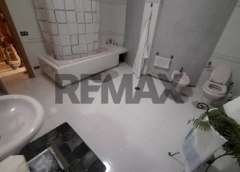 Bagno - Four-room apartment VIA DEI CAMPANI
 
4, Morcone - photo 25