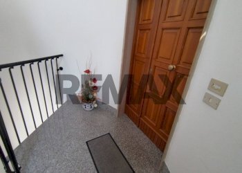 Hall / corridoio - Four-room apartment VIA DEI CAMPANI
 
4, Morcone - photo 44