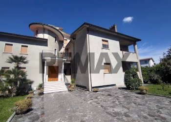 Casa all\'aperto - Four-room apartment VIA DEI CAMPANI
 
4, Morcone - photo 4