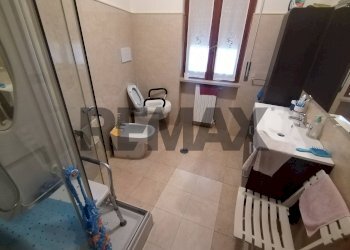 Bagno - Four-room apartment VIA DEI CAMPANI
 
4, Morcone - photo 17
