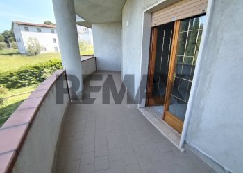 Balcone - Four-room apartment VIA DEI CAMPANI
 
4, Morcone - photo 37