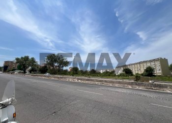 Edificio all\'aperto - Terreno agricolo Via Dei Ciliegi
snc, Napoli - foto 12