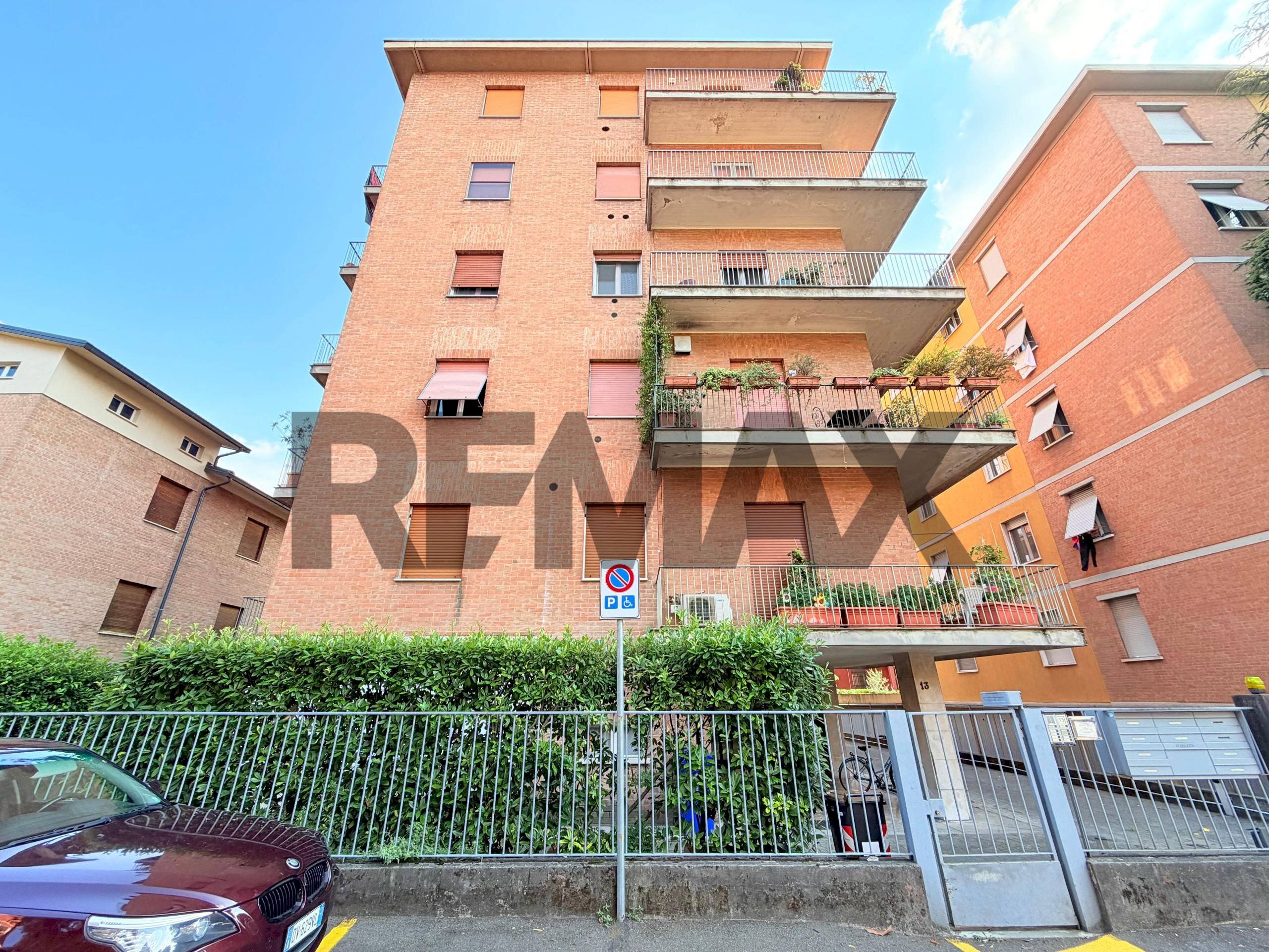Edificio all\'aperto - Appartamento via Monteverdi
 
13, Parma - foto 1